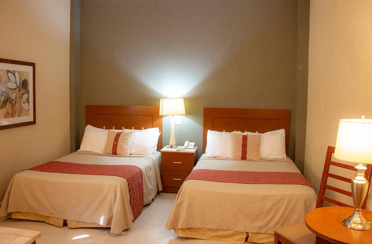 Hotel Fenix ロスモチス エクステリア 写真