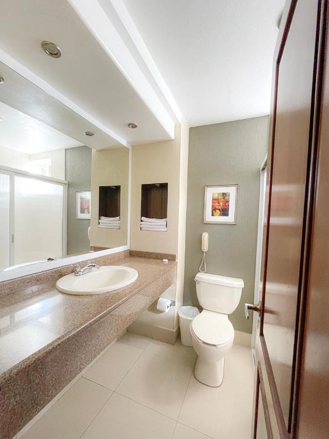 Hotel Fenix ロスモチス エクステリア 写真